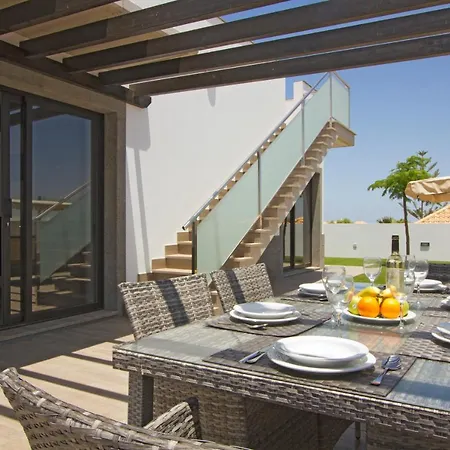 Villa Five Dreams